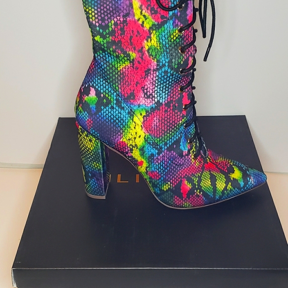 Multi-Colored Snake Print Booties - Picture 3 of 3